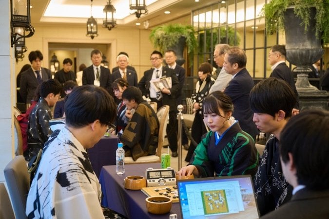 大会には8組のペアが出場し、13路盤によるトーナメントが行われた（©︎藤澤一就一門後援会）