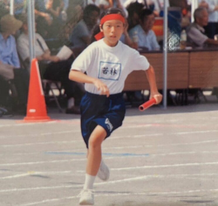 中学の運動会での若林さん（写真／本人提供）