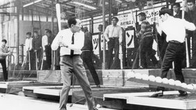 日本のバッティングセンターを存続の危機から救ったのはあのスター選手だった