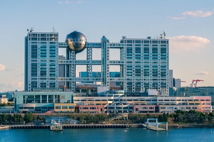 フジテレビの再編はどうなるか（画像/Shutterstockより）