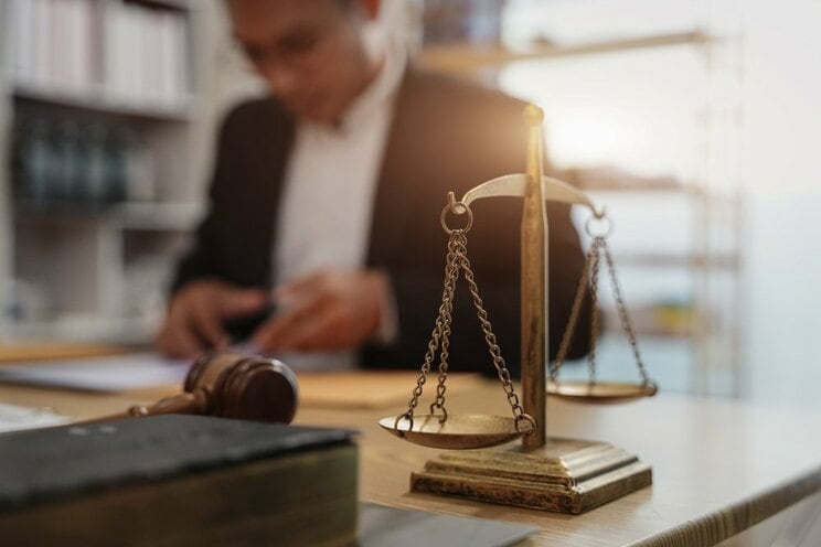 「夫婦の性生活はあったのか」「セックスレスだったのでは…」性犯罪を犯した夫の裁判が妻のトラウマになるケースも…加害者家族を追い詰める偏見と排除_2