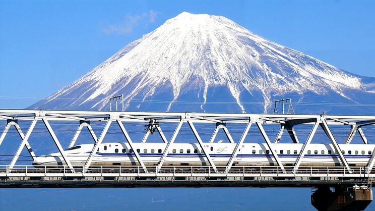 新幹線（写真／PhotoAC）