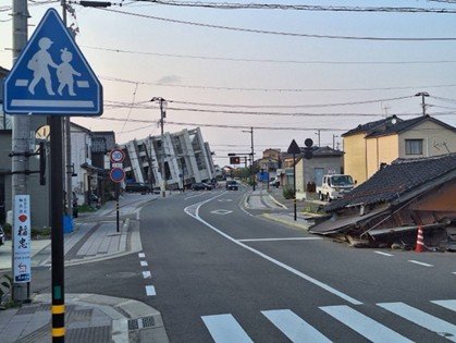 能登半島地震で多大な被害を受けた輪島市内。撮影／幸多潤平