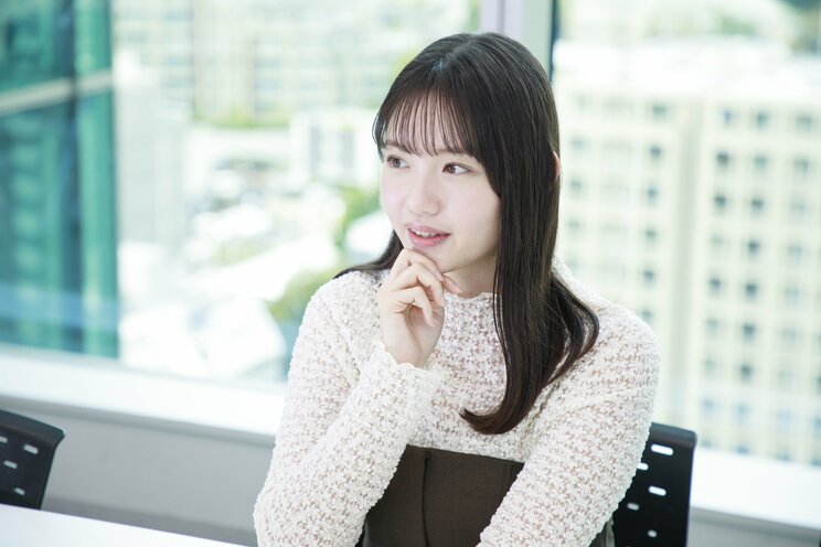 結婚を公表したテレ東・田中瞳アナ「『モヤさま』で私は“丸裸”にされてしまうんです」…高校時代に殻を破ろうとして…初エッセイ本でも明かされる、恥ずかしエピソード_3