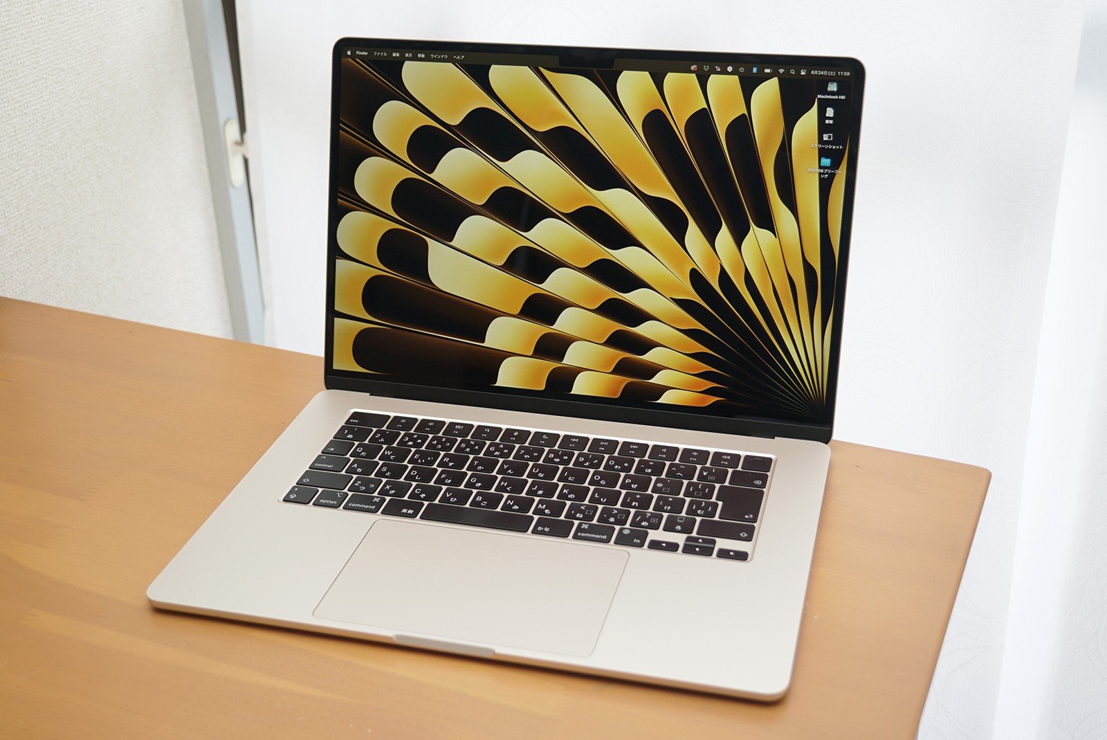 【現状品】MacBook Air 15インチ 2015モデル 新しい15インチモデルは、先入観がひっくり返る完成度！ 多くの人に