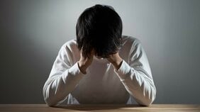 神戸大卒が「高卒」扱いされる「スーパー学歴洗脳施設」高校の価値観に染まらず神大に進んだ男の後悔とは「何かに本気になれたことがない」