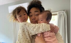 〈父親の育児うつ〉「夫婦とも精神的にギリギリだった」 地方移住と次女出産が重なり、長女は赤ちゃん返り…第二子以降の育児の苦悩とは