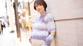あやまん監督(43)が出産報告! 「不妊治療・顕微授精を経ての妊娠」と知られざる「30代の病み期」「12歳年下夫との奇跡の出会い」を語る