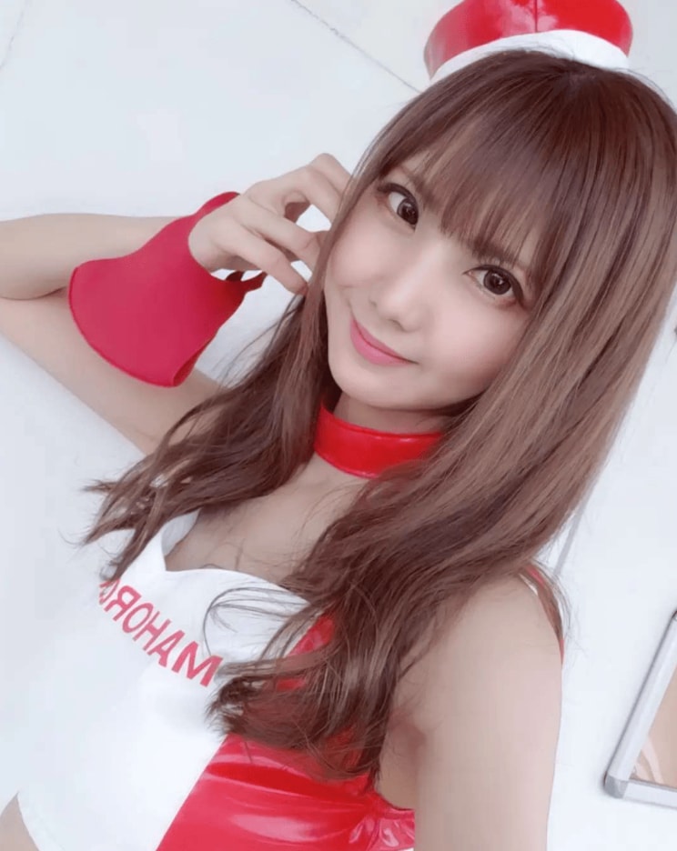 〈現役最年長レースクイーン〉「25歳で卒業」の空気に抗い続けた40歳が年齢公表を決めた本当の理由_13