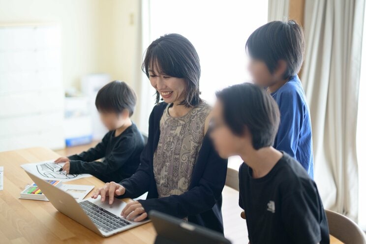 ３人の男の子を育てる宮崎さん