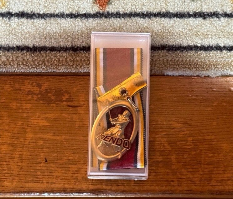 福地容疑者が剣道の試合でもらったメダル（撮影／集英社オンライン）