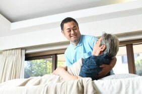 「親の介護＝お世話」は勘違い？ 子が担うべき真の役割は「司令塔」となって役所やプロを上手に活用しながら共倒れを防ぐこと