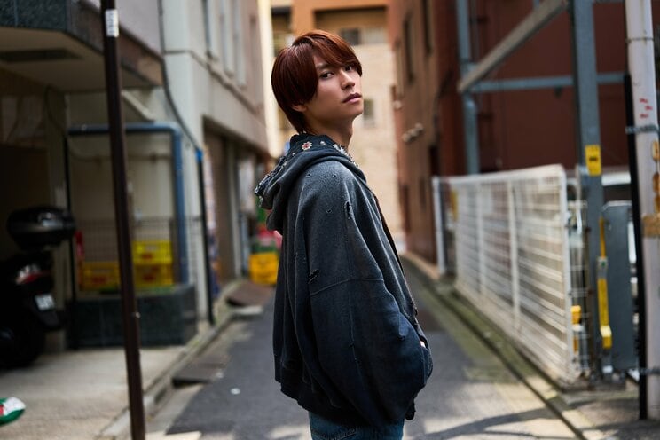 〈7ORDER卒業・阿部顕嵐インタビュー〉「再結成…なぜこのタイミングで卒業する？」「グループ仲は？」「ファンについて」“アラン・ドロン”を目標にする本人にいろいろ聞いてみた_5