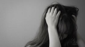 【オンライン授業は風俗の個室で】学費のためにカラダを売る学生が急増中。日本の貧困を本格化させた「2004年の分岐点」とは?
