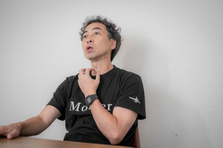 がん闘病を振り返るワッキー。「芸人という仕事を考えると、やはり放射線治療という選択しかなかったと思います」