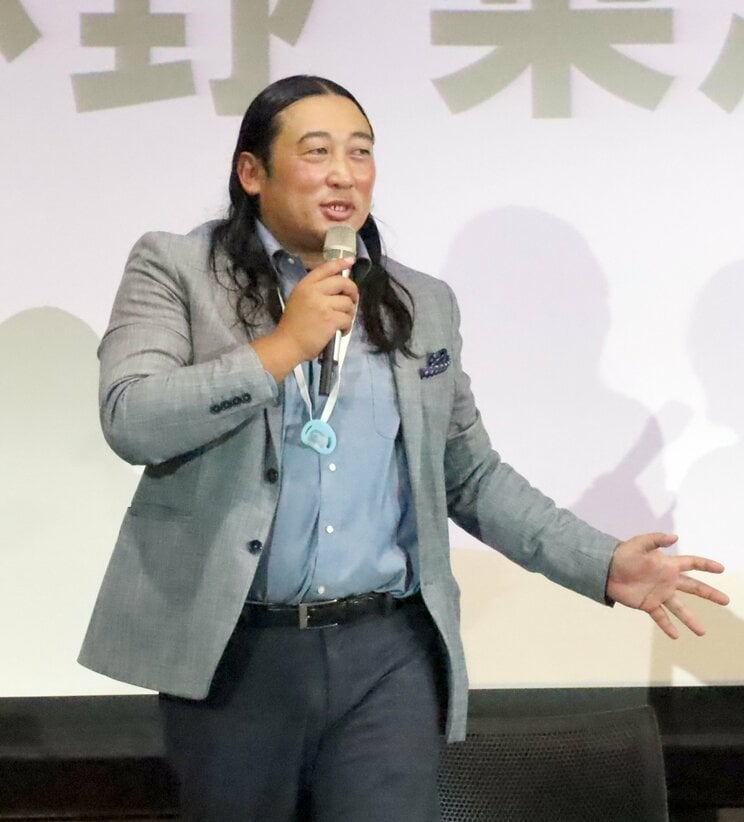 秋山竜次（ロバート）(C)産経新聞社