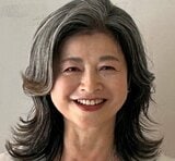石田えり