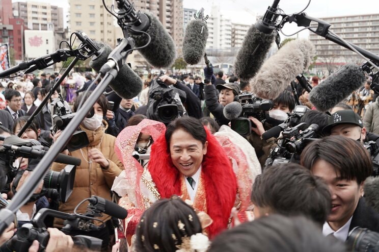 〈画像多数！〉「カッコよく撮ってくださいよー！」 今年もド派手な衣装で盛り上がりを見せた北九州・二十歳の記念式典密着ルポ_8