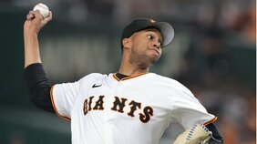 新守護神・マルティネスが球団積年の課題を一掃！ 過去には守護神のコールで対戦相手が沸いた巨人「暗黒のクローザー史」 