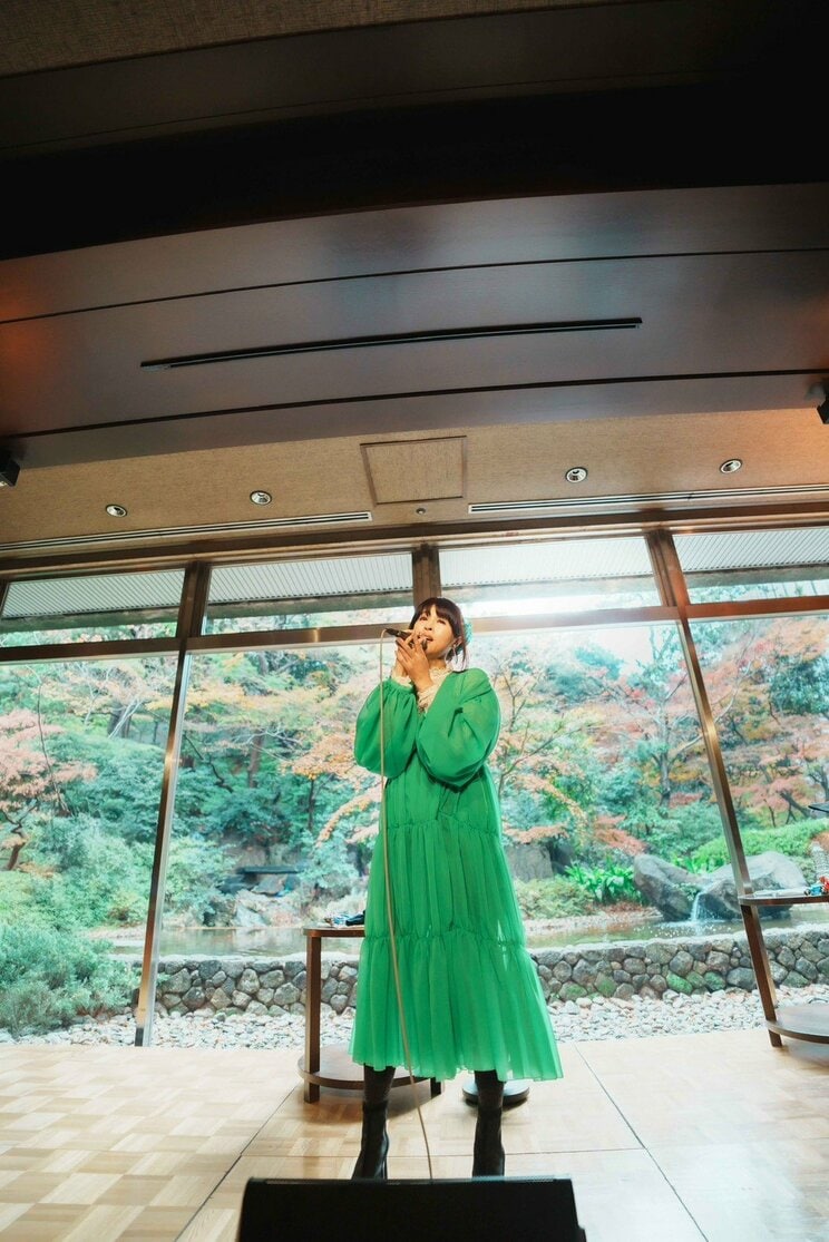 「原宿のスカウトマンが横浜までついてきた」からB.B.クィーンズ、Mi-Ke、ソロ活動…宇徳敬子が明かす、歌手デビューの意外すぎるきっかけ_6