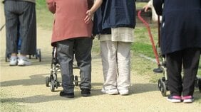 〈現役世代負担 過去最高〉「70代と比べて平均貯蓄額が約半分」の40代はどこまで負担するべきか…後期高齢者医療制度で裕福な高齢者に対して進まない応能負担