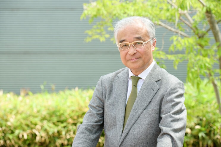「40年のキャリアがないと書けなかった。伝えたいことの98％を書けた本です」と語る大野和基さん