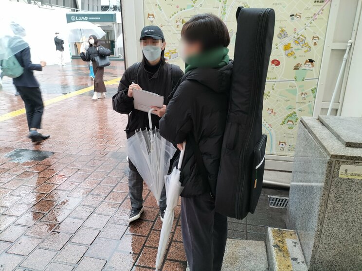 〈渋谷・若者100人に聞いた!〉3月13日以降も「マスクを着け続ける」は28%。様子見派が多数も「女子高生時代の思い出がマスクだらけなんて悲しい!ソッコーで外す~」との声も…_5