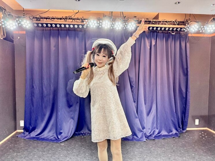 恵中瞳さん（撮影協力：池袋東口ゲキパ）