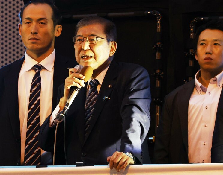 総裁選、秋葉原で演説した際の石破氏　撮影/村上庄吾