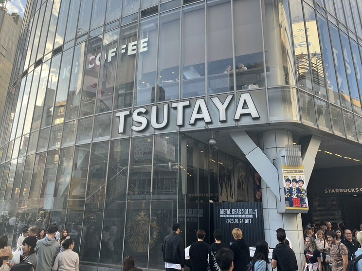 渋谷「TSUTAYA」10月31日で一時休業に。「映画好きやその世界を志す人たちの夢が詰まっていた」レンタルサービス終了に惜しむ声、続々。改装後はカフェ・ラウンジに_11