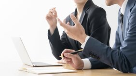 マツコ・デラックス「敬語が不要な時代が来る」の予想に街の声は？「職場での敬語を義務化したら離職率8割から3％に」という驚きの効果も… 