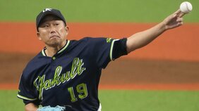 高津監督の頭が上がらない2人のベテラン選手。「二軍ではそれほど活躍しなくても、一軍になると生きてくる」