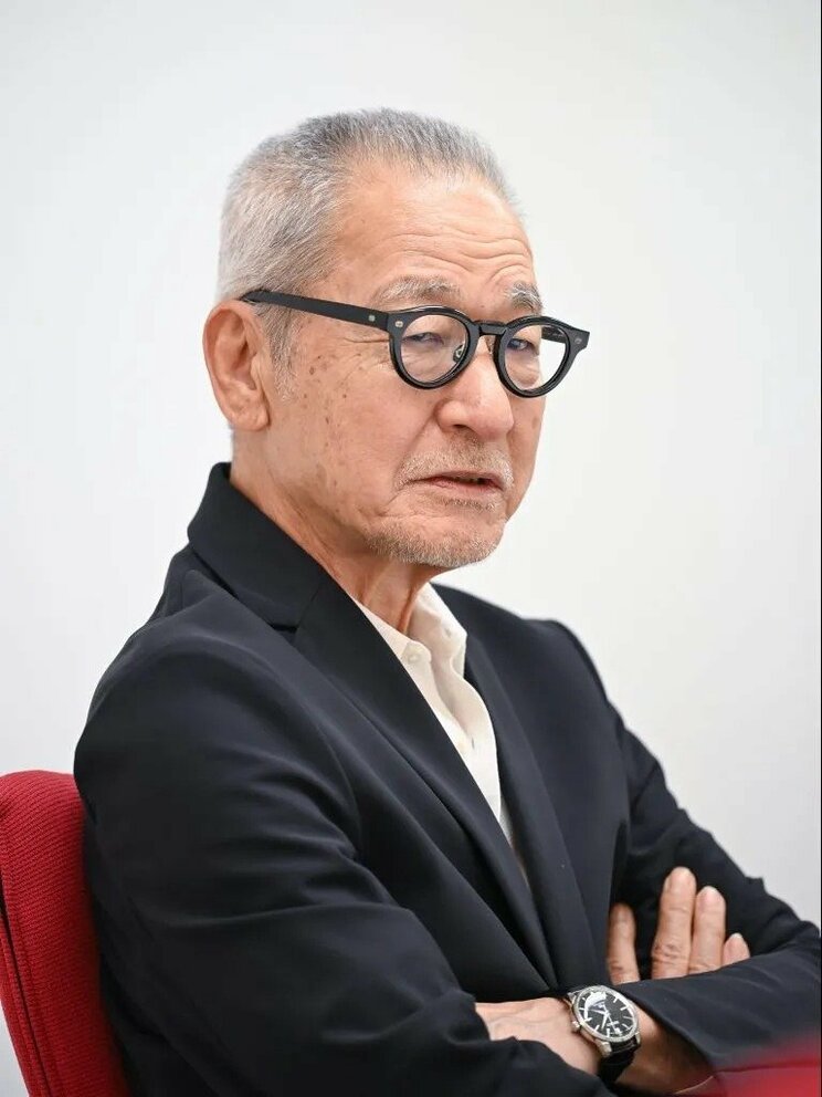 おおたけ・まこと●1949年東京生れ。79年に斉木しげる、きたろうとともにコントユニット「シティボーイズ」を結成。ラジオ「大竹まこと ゴールデンラジオ！」、テレビ「ビートたけしのTVタックル」「チコちゃんに叱られる！」などに出演。エッセイ「ジジイの細道」を幻冬舎plusにて連載中。著書に『俺たちはどう生きるか』など。