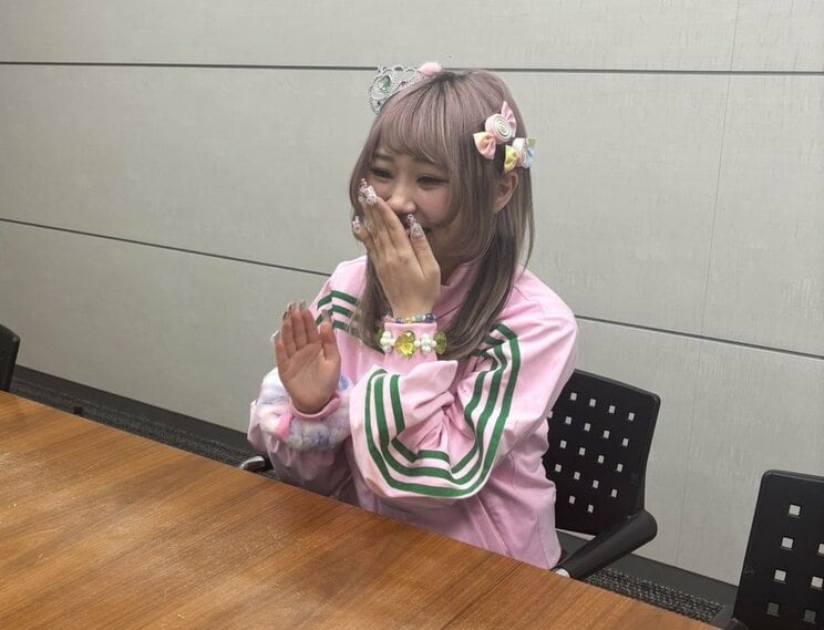 インタビューに応じるののちさん（撮影／集英社オンライン）