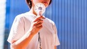 「暑さ対策をしないと死にます」 “逆効果”になり得るハンディファンの危険な使い方 子どもを危険にさらす“間違った暑さ対策”