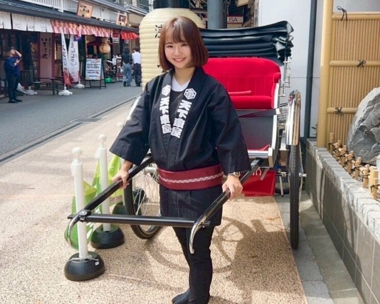 人力車を引く関森さん