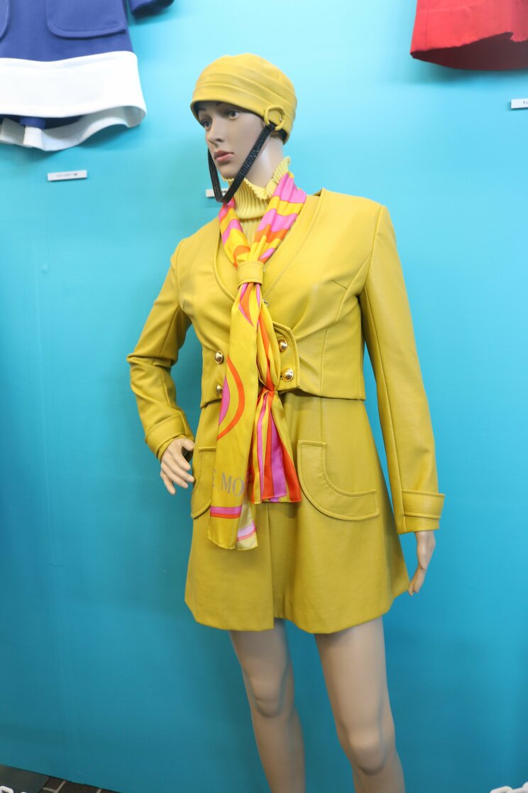 故・森英恵さんがデザインした70年万博時の衣装