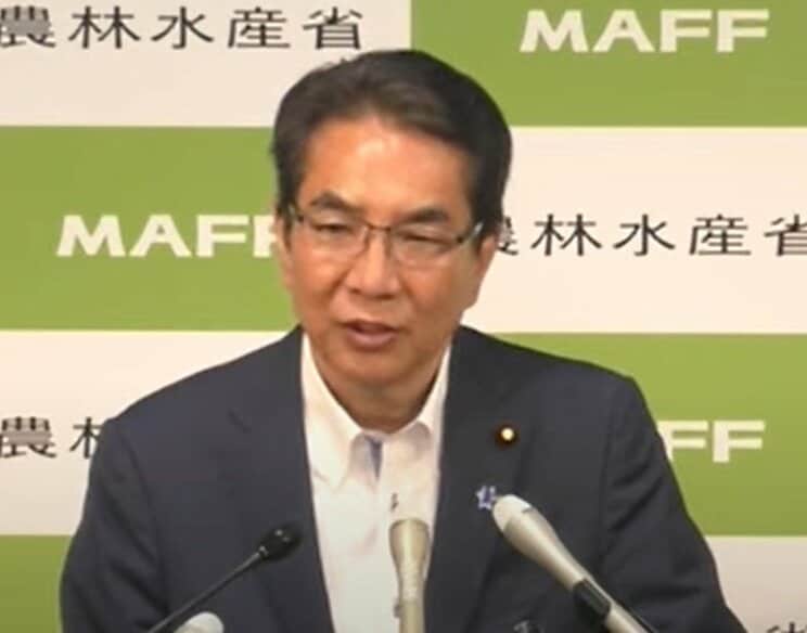「コメは売るほどある」と発言した江藤氏（農水省YouTubeチャンネルより）