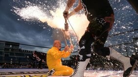 和泉元彌、泰葉からSnow Man岩本、フワちゃんにクロちゃんまで。“やらかし”の禊だったプロレス参戦が、旬タレントの爽やかな挑戦に変わった理由