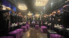 「2人の夢を叶えよう」ホストの甘い言葉に乗って借金地獄に陥る若い女性が増加中…客もホストも苦しめる“売掛”の問題点とは。“1000万プレイヤー”でも収入はその10分の1のケースも…