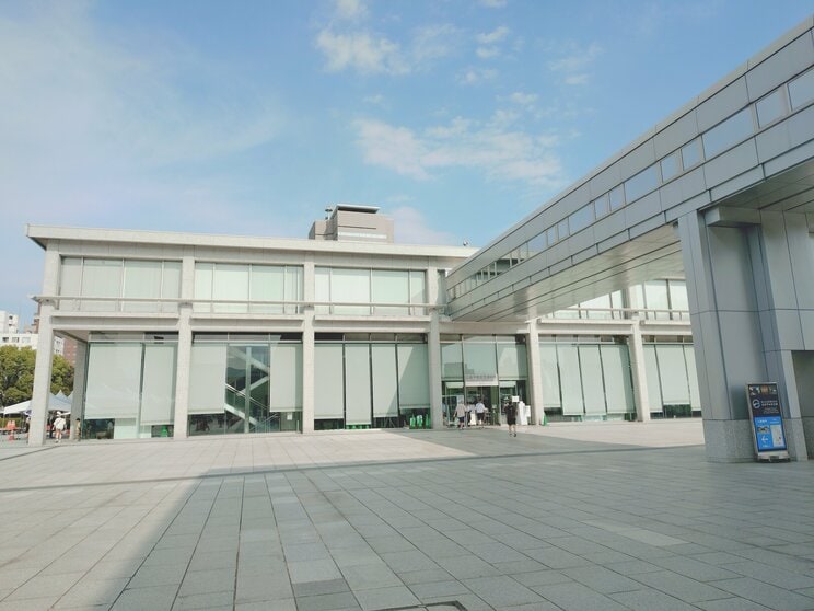 長峰さんら伝承者が講和活動をする、広島平和記念資料館