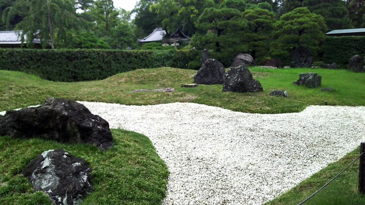 天皇が通いたくなる文化的サロン創設に利用された紫式部…恋愛が政治や権力にそのまま影響した平安時代の女性の生き方〈大河『光る君へ』でも描かれる!?〉_2