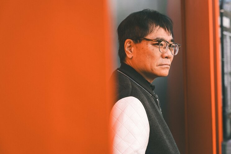 自身を「出自不明のテレビタレント」の系譜の末にいる存在だと振り返る