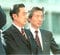 2001年4月20日、2001年 自民党総裁選での橋本龍太郎と小泉純一郎。写真：日刊現代/アフロ