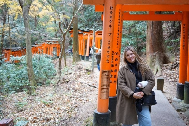 どこからNG？　参拝マナーに日本人からも困惑の声　※画像はイメージです（画像／Shutterstock）