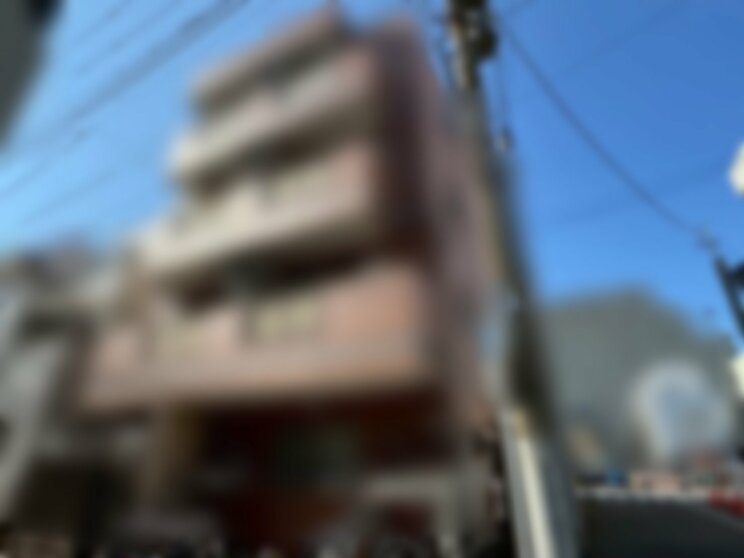 大平容疑者の住んでいたマンション（撮影./集英社オンライン）
