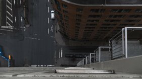 「気づいたら高層マンションの最上階の外階段に立っていて…」無自覚のうちに自傷する人たちに共通する“幼少期のある経験”