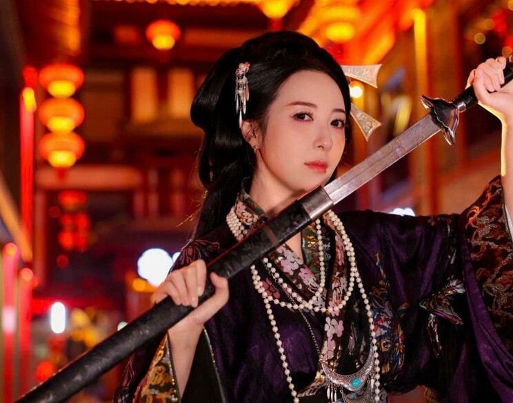 台湾では「五熊（ウーション）」の芸名で活動してきたツァイ容疑者（写真／本人SNSより）