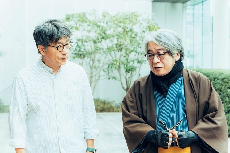 「活字の誕生は革命だった」京極夏彦×鳥海 修（書体設計士）『書楼弔堂　霜夜』刊行記念対談_3