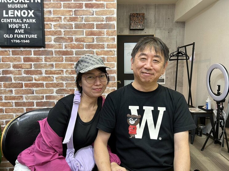 お金はなくなってしまったが、タイ人の彼女と幸せそうな久慈さん